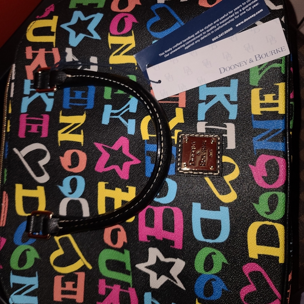 Dooney & Bourke